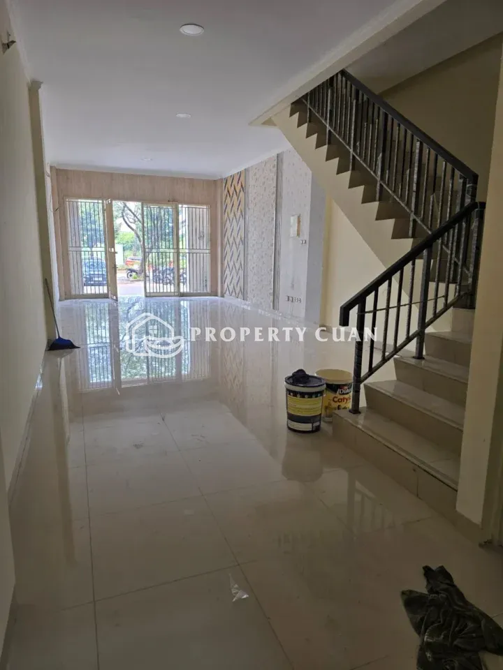 Ruko dijual di Ruko Cordoba, Green Lake - Ruang Tamu 2