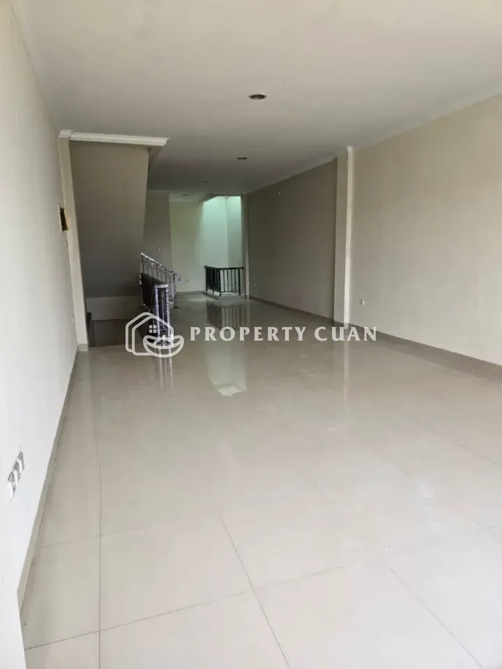 Ruko dijual di Ruko Cordoba, Green Lake - Ruang Keluarga 2