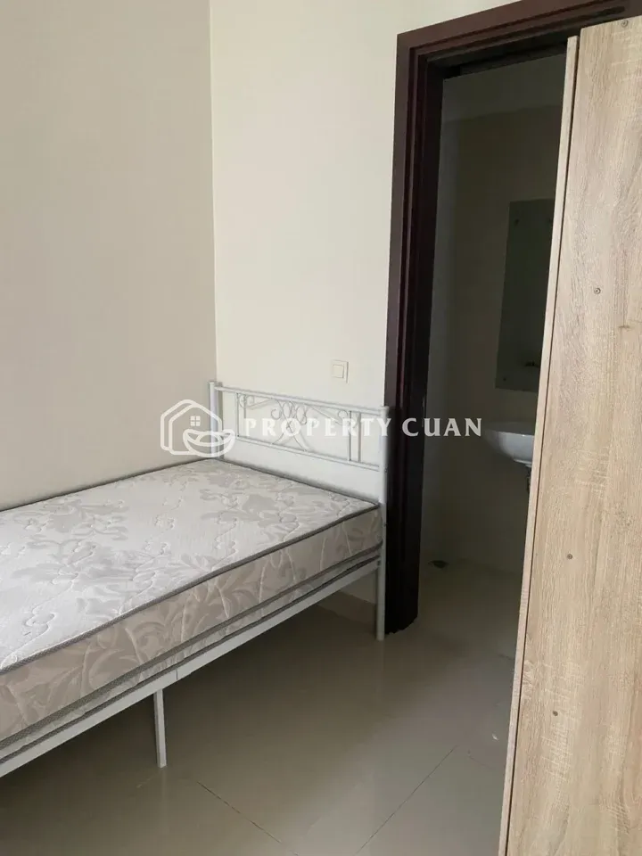 Kost dijual di Rumah Kost Piazza The Mozia, BSD - Kamar Tidur 2