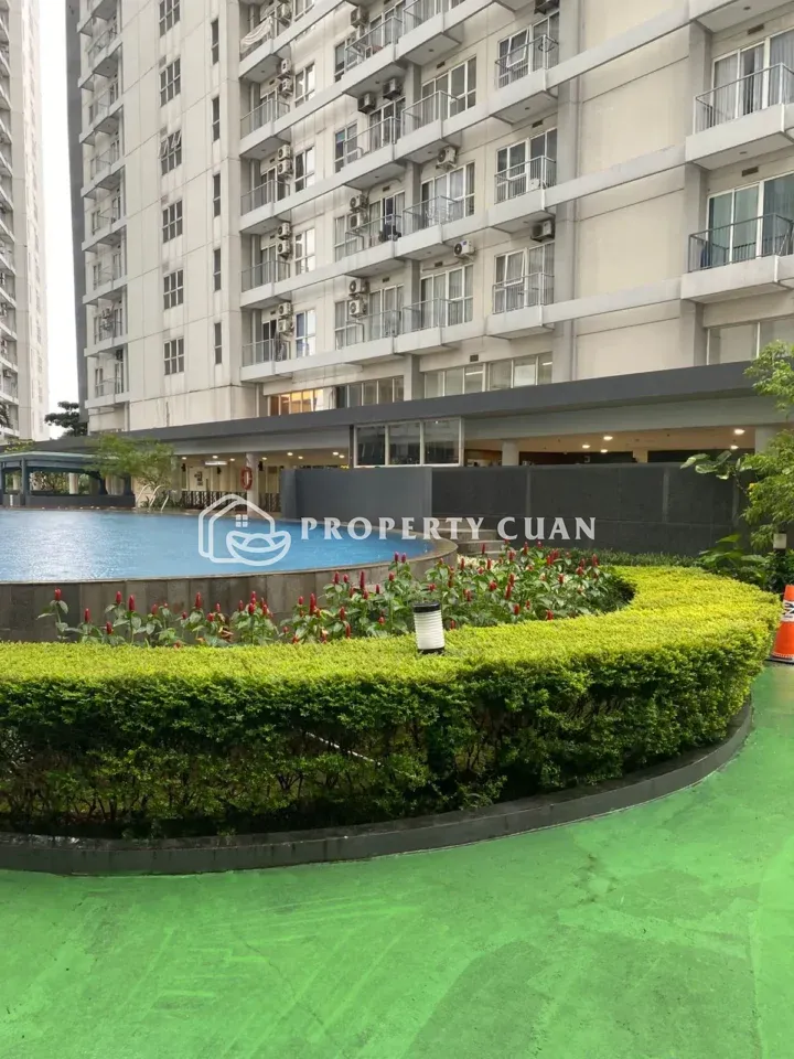 Apartemen dijual di Casa De Parco, BSD - Kolam Renang