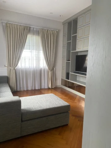 Rumah disewakan di De Maja, BSD - Ruang Keluarga 2