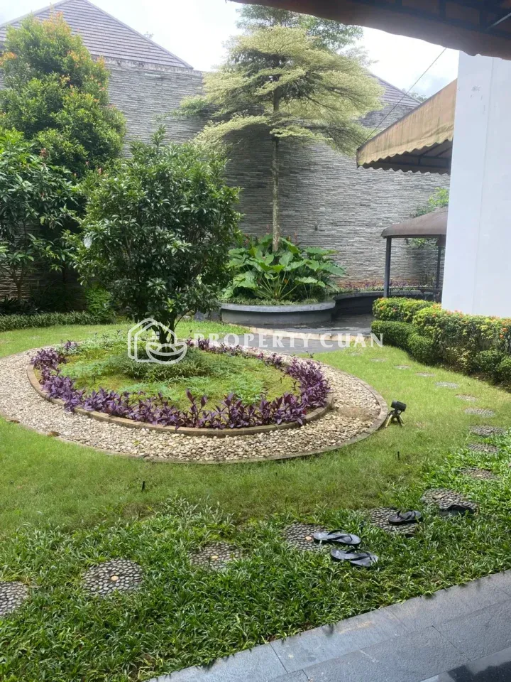 Rumah disewakan di De Maja, BSD - Taman