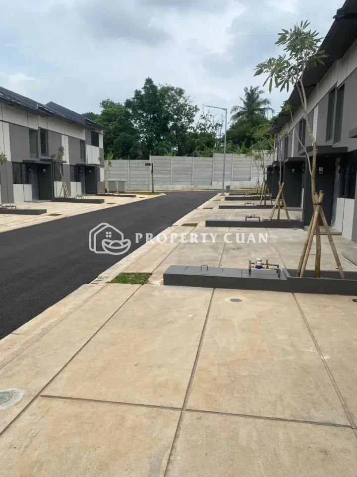 Rumah dijual di XYZ Flo, Park Serpong - Lingkungan 2