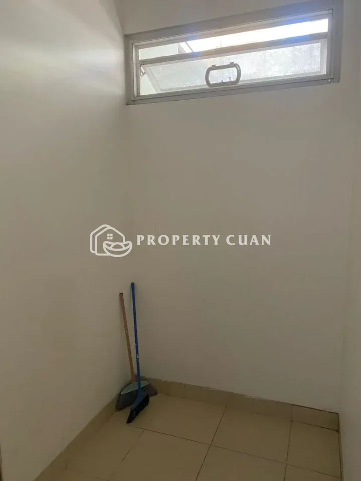 Rumah dijual di Arcadia Village, Gading Serpong - Area Gudang