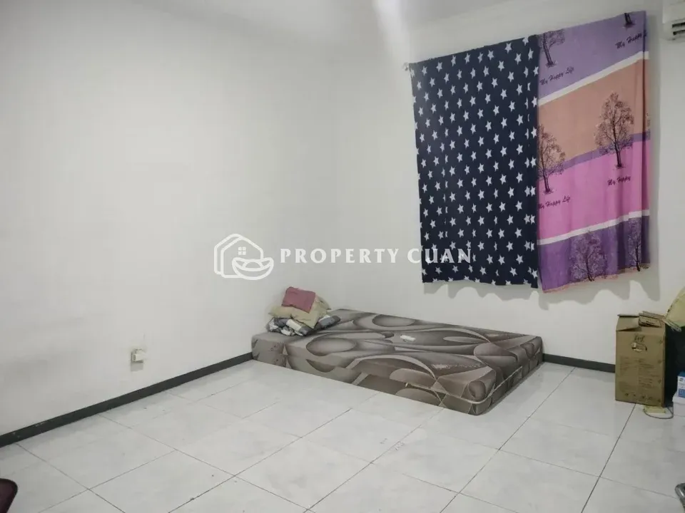 Rumah dijual di Camar Elok, PIK - Kamar Tidur 2