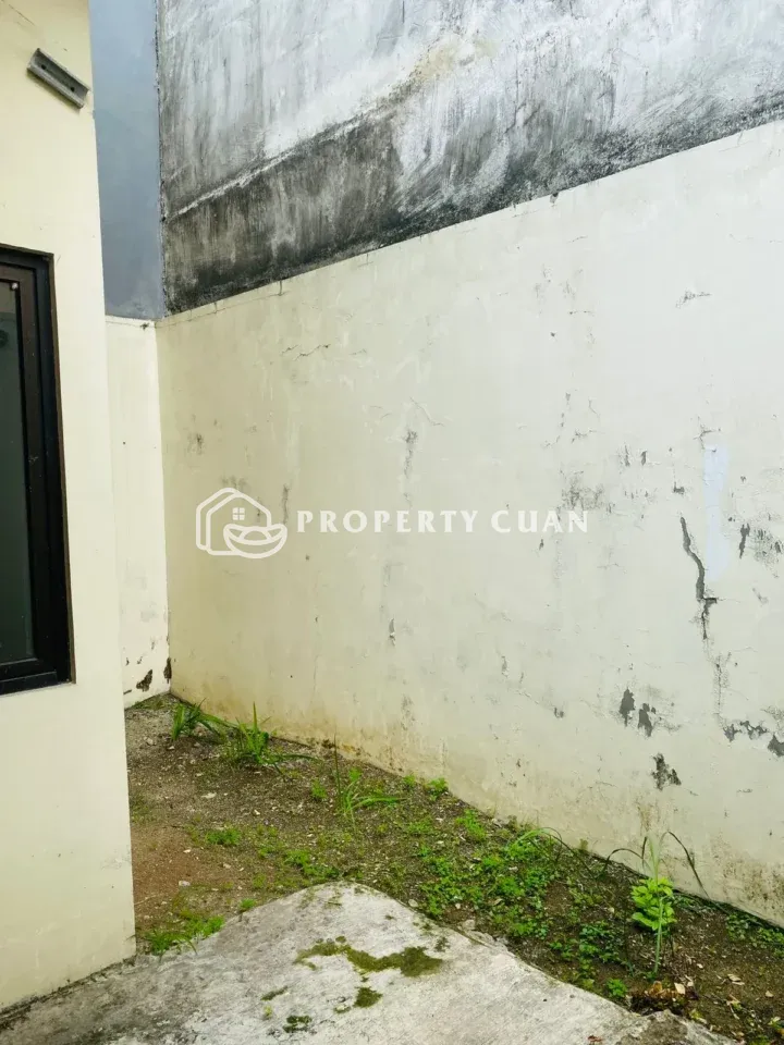 Rumah dijual di Atlantis, Segara City - Taman