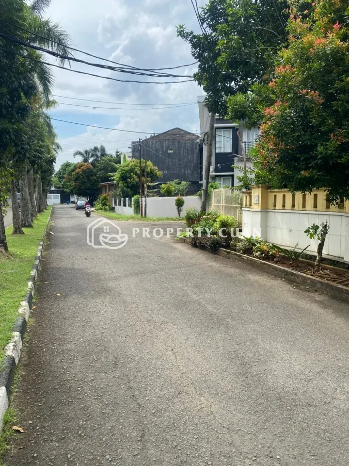 Kavling Residensial dijual di Villa Melati Mas, Jelupang - Jalan Depan
