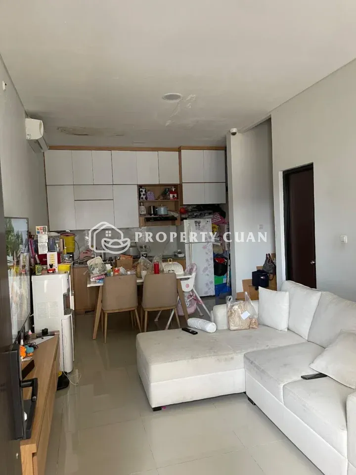 Rumah dijual di The Northbend, Karang Tengah - Ruang Keluarga