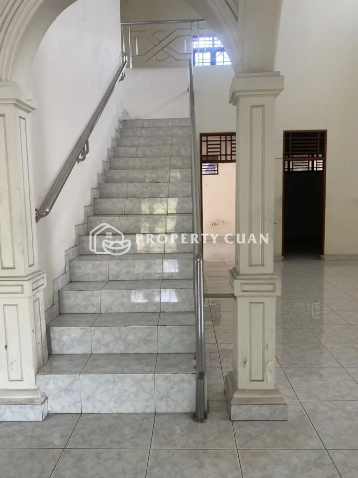 Kavling Komersial dijual di Serang - Tangga 2