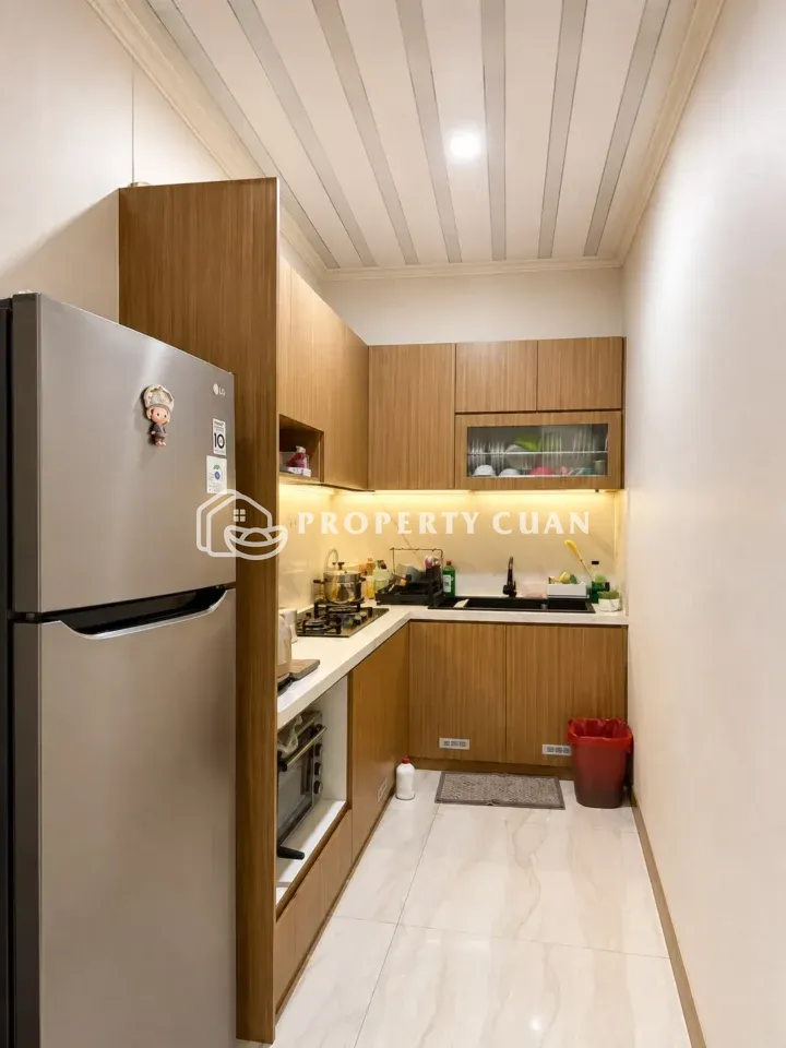 Rumah dijual di Cendana Parc 2, Karawaci - Dapur