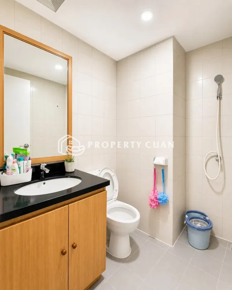 Apartemen disewakan di Signature Park Grande, Cawang - Kamar Mandi