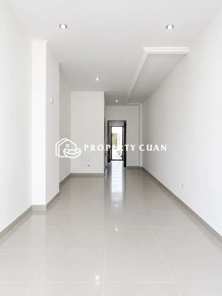 Ruko Dijual di Rukan Harvard, PIK 2 — LT 56,3 m², LB 197 m² — foto 4