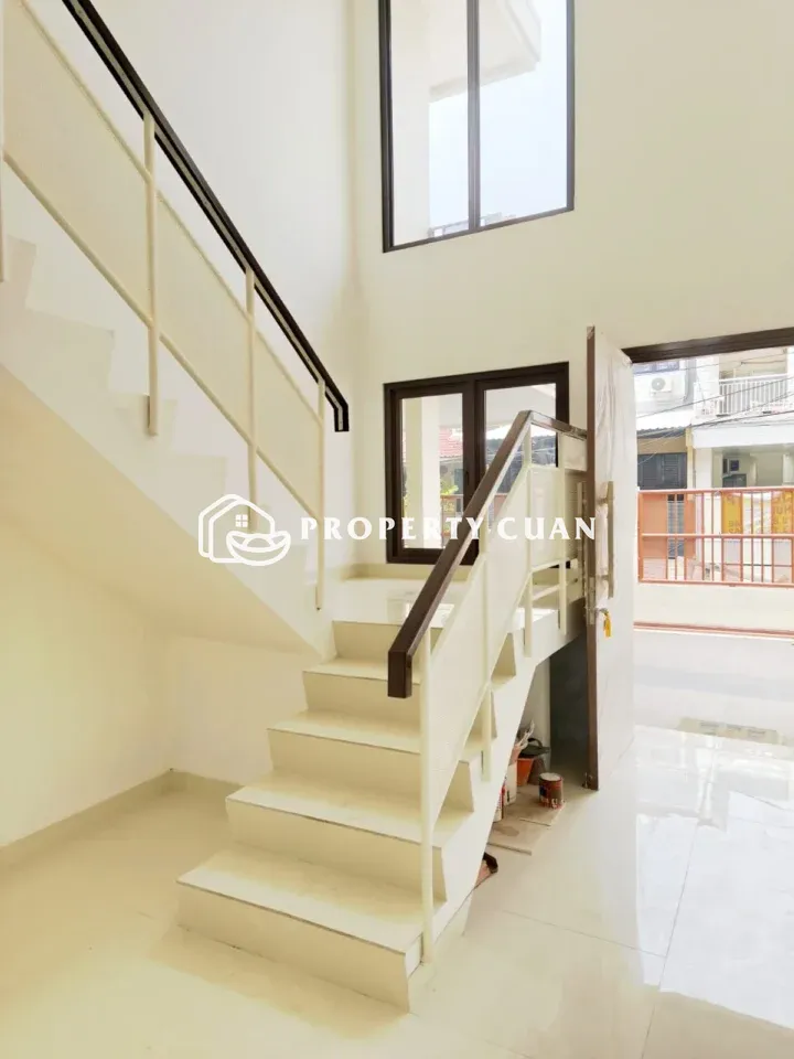 Rumah Dijual di Taman Alfa Indah, Joglo — 4 KT, LT 160 m² — foto 13