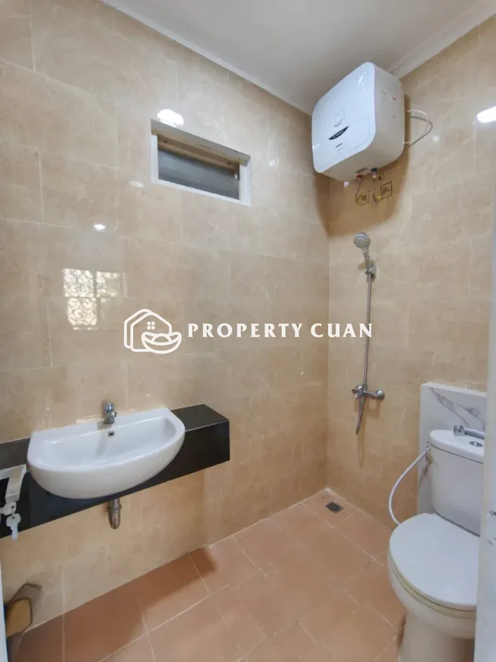 Rumah Dijual di Darwin, Gading Serpong — 4 KT, LT 209 m² — foto 15