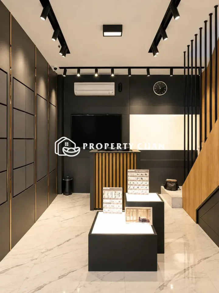 Ruko Dijual di Alicante, Gading Serpong — LT 67,5 m², LB 202 m² — foto 7