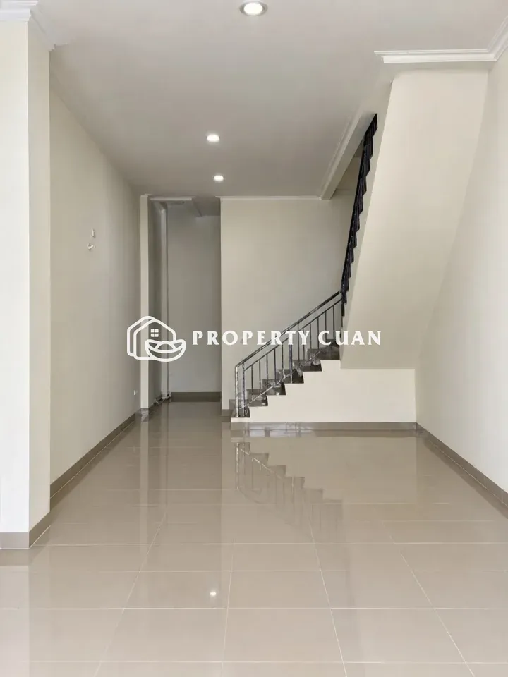Ruko Dijual di Boston, PIK 2 — LT 67,5 m², LB 203 m² — foto 9